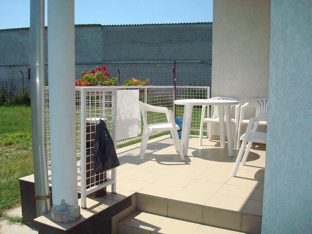 Termal Kemping Apartmanok Tiszaújváros Zimmer foto